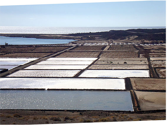 Salinas de Janubio, extraordinary at sunset