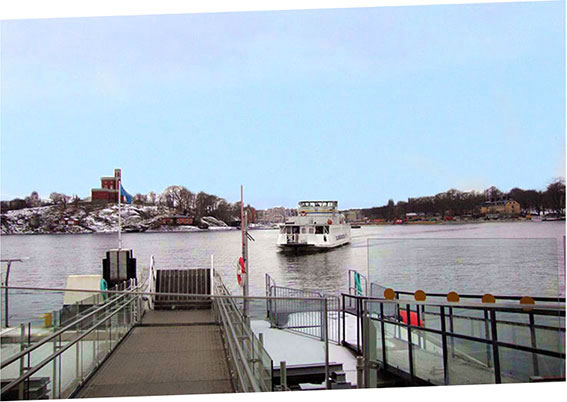 The ferry and get off in Gamla stan island