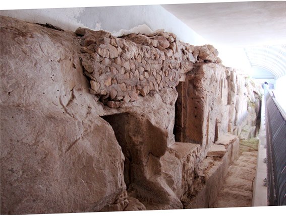 Ta’ Bistra Catacombs à Mosta