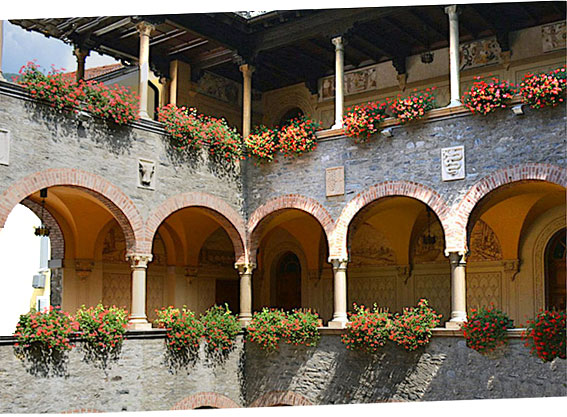 Palazzo civico (corte interna)