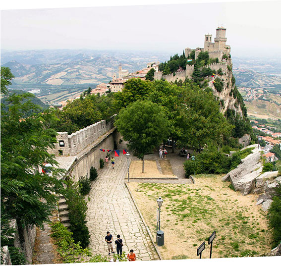 Salita alla torre