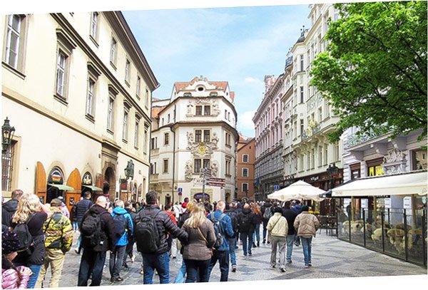 Via Karlova